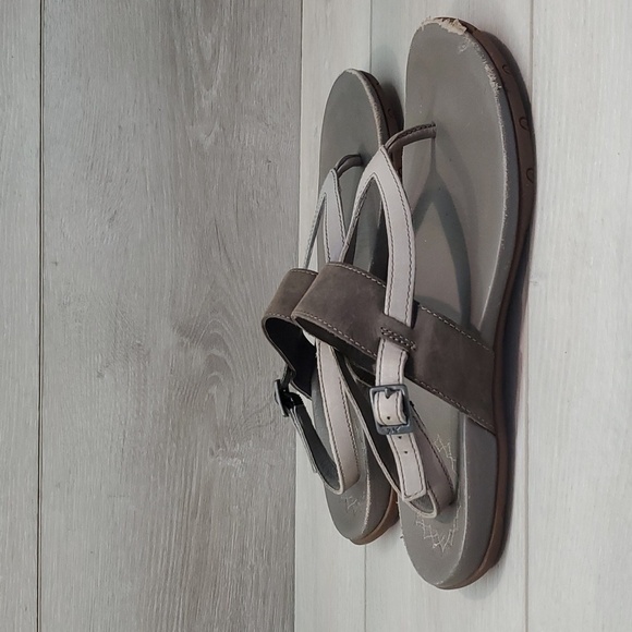 Chaco Women Maya II Outdoor Comfort Leather Sandals Flats shoes sz 9 - Picture 3 of 12